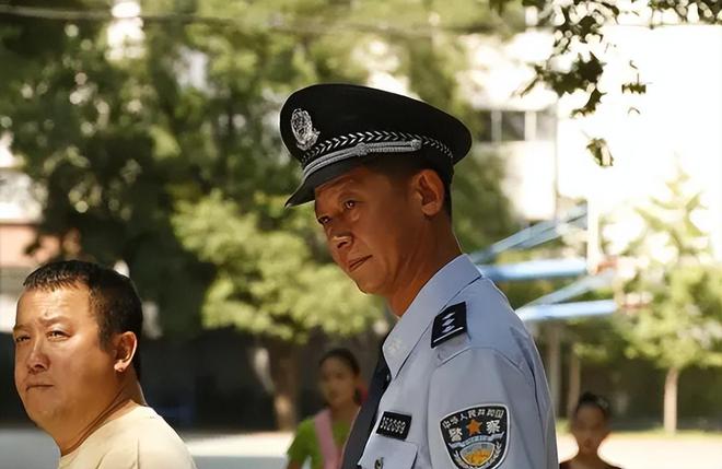 志文一人单挑30多家媒体毫不畏惧！凯发k8震惊娱乐圈的口香糖事件王(图10)