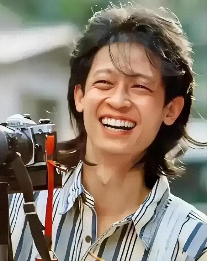 作不向资本低头的他守住内娱最后的脸面k8凯发一触即发不接广告不与冯小刚合(图6)