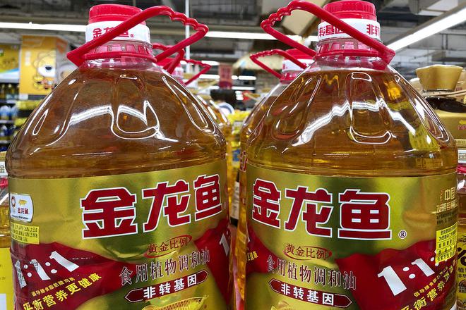 国产外衣的美国货还在中国大赚特赚凯发入口中美关税激战正酣但这些披(图4)