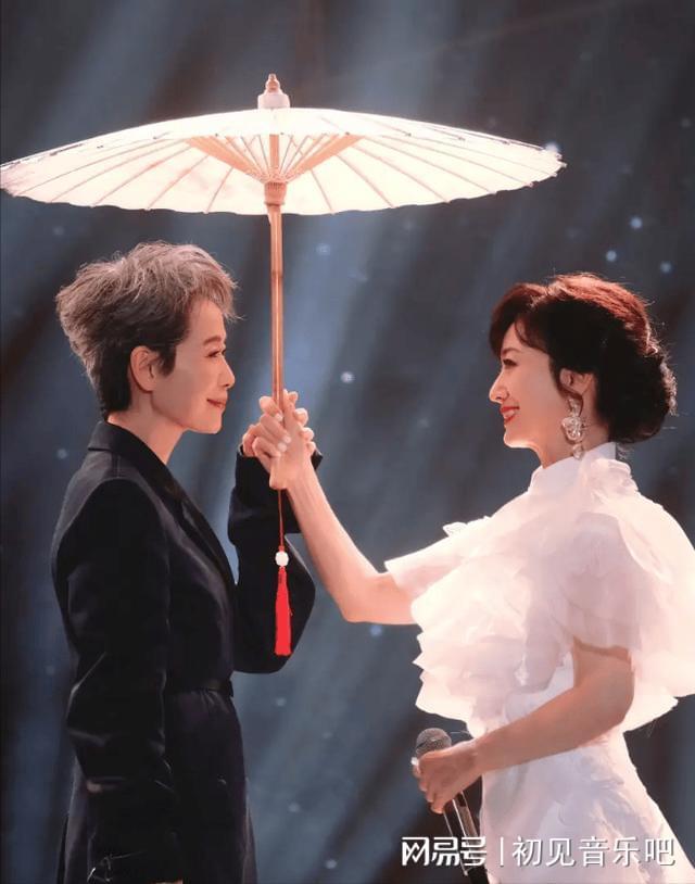 子许仙30年后撒糖竟藏惊天秘密凯发K8登录入口神仙售后！白娘(图6)